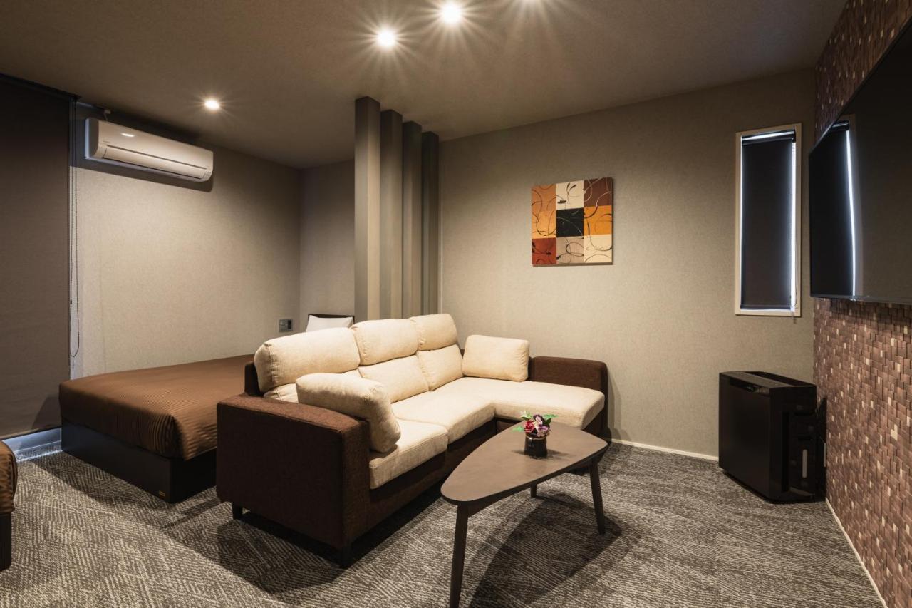 Hotel Grand Base Hakata Naraya Fukuoka  Esterno foto
