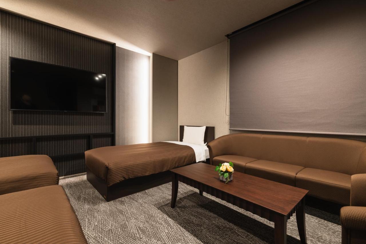 Hotel Grand Base Hakata Naraya Fukuoka  Esterno foto